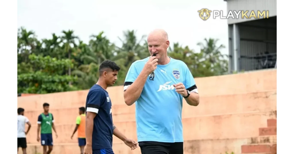 Pengalaman Melatih Simon di Asia