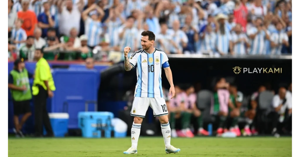 Lionel Messi Berdiri di Puncak